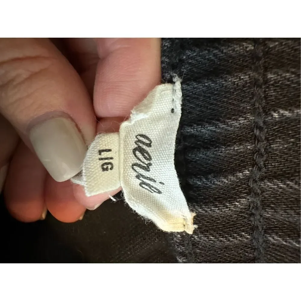Aerie Womens Black Shorts Size Large